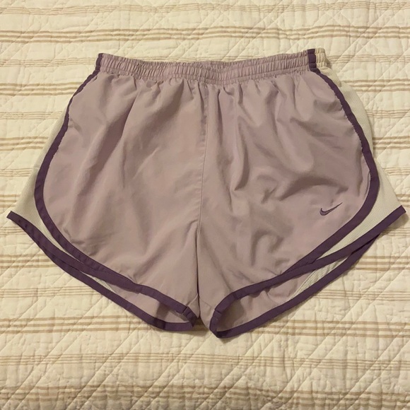 Nike Tempo short - Sz M